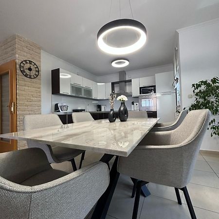 Kristina Apartments Zadar Eksteriør billede